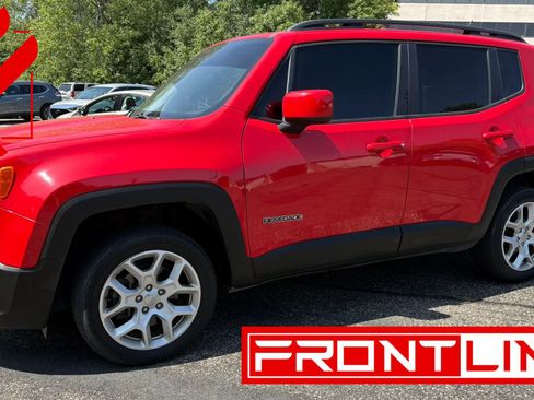 Used 2017 Jeep Renegade Latitude w/ Popular Equipment Group AWD/4WD image 1