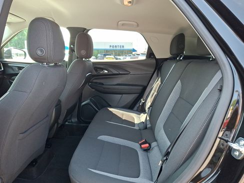 Certified 2024 Chevrolet TrailBlazer LT w/ Driver Confidence Package FWD image 10