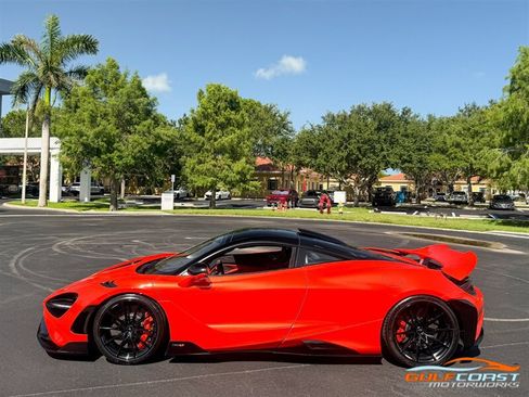 Used 2021 McLaren 765LT RWD image 35