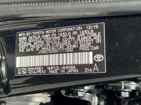 Used 2016 Toyota Prius C Persona Series FWD image 22