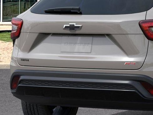 New 2026 Chevrolet Trax RS w/ Driver Confidence Package image 14