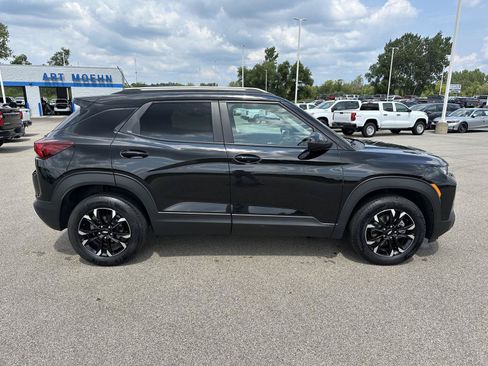 Used 2023 Chevrolet TrailBlazer LT w/ Convenience Package AWD/4WD image 11