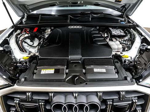 Used 2025 Audi Q7 2.0T Premium w/ Convenience Package image 11