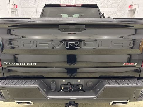 Used 2020 Chevrolet Silverado 1500 RST AWD/4WD image 5