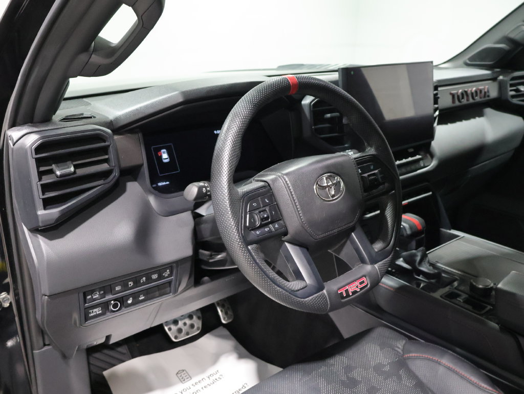 Used 2025 Toyota Sequoia TRD Pro AWD/4WD image 15