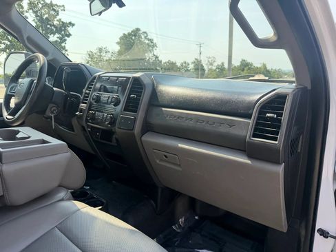 Used 2018 Ford F250 XL RWD image 39