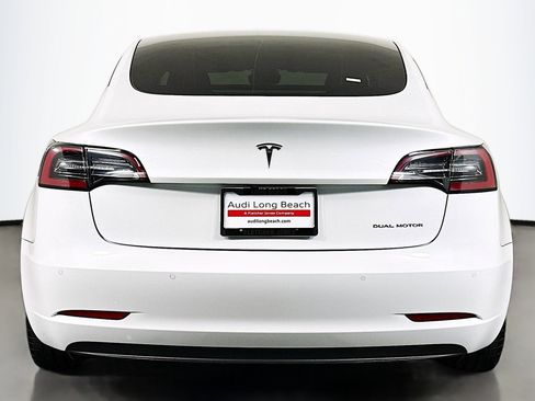 Used 2022 Tesla Model 3 Long Range AWD/4WD image 3