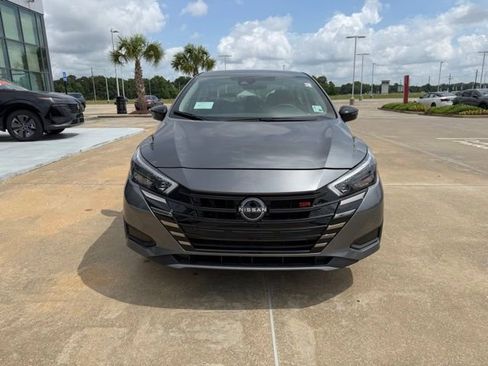 Used 2025 Nissan Versa SR w/ Trunk Package FWD image 8