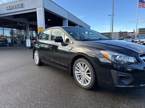 Used 2014 Subaru Impreza 2.0i Premium image 3