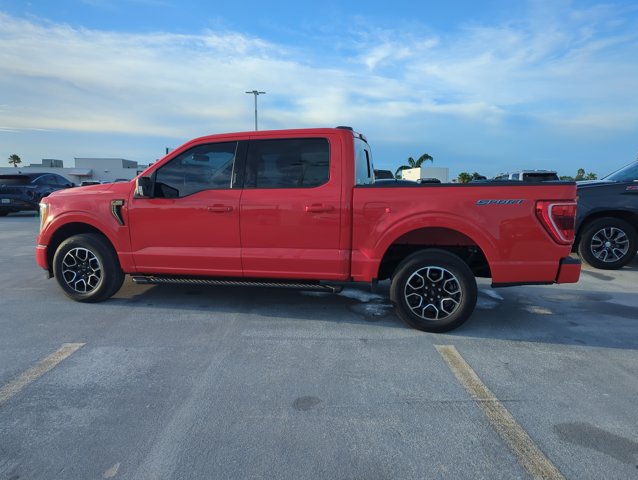 Used 2022 Ford F150 XLT w/ Equipment Group 302A High RWD image 6