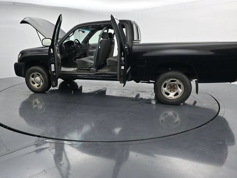 Used 2003 Toyota Tundra SR5 w/ SR5 Extra Value Pkg RWD image 38
