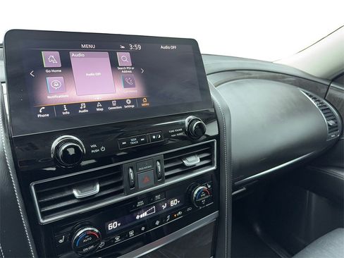 Used 2024 INFINITI QX80 Luxe image 23