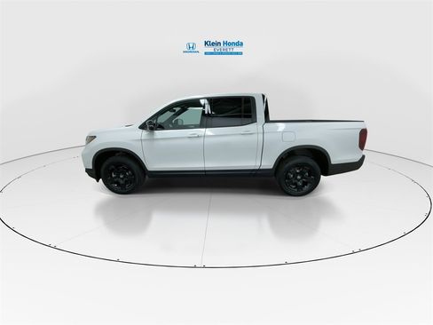New 2026 Honda Ridgeline Black Edition image 7