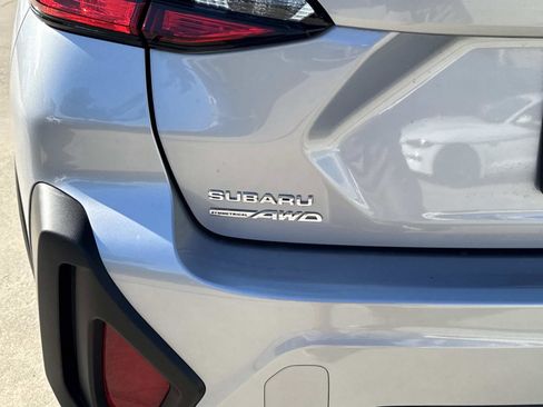 Certified 2025 Subaru Crosstrek 2.0i Premium w/ Crosstrek Mirror Package image 7