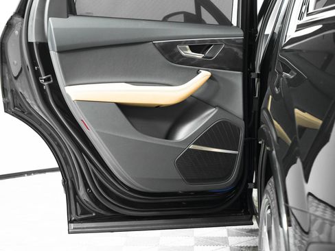 New 2025 Audi Q7 3.0T Premium Plus image 18