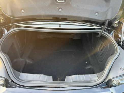 Used 2021 Chevrolet Camaro ZL1 RWD image 31