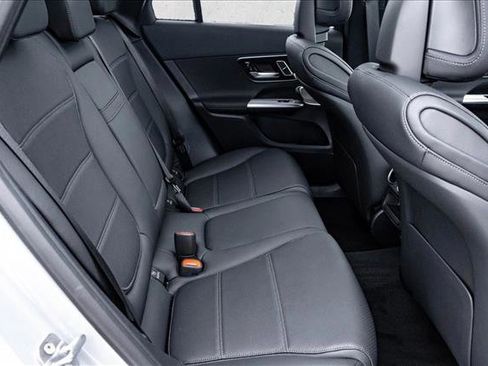 New 2026 Mercedes-Benz GLC 300 4MATIC image 25