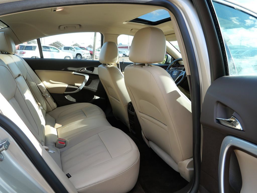 Used 2016 Buick Regal Premium w/ Driver Confidence Package #1 FWD image 13
