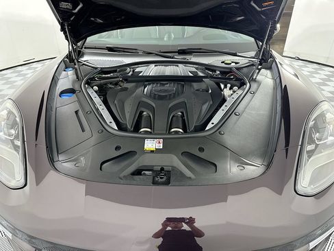 Certified 2023 Porsche Panamera 4S AWD/4WD image 32