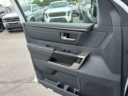New 2026 Toyota Tundra Limited AWD/4WD image 9