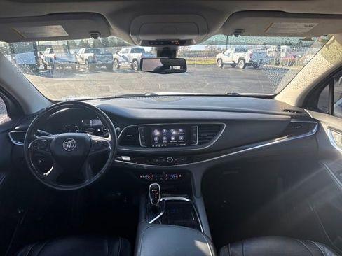 Used 2021 Buick Enclave Avenir w/ Avenir Technology Package image 13