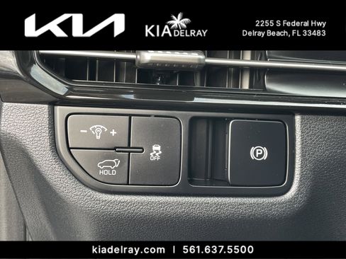 Used 2026 Kia Sportage SX image 28