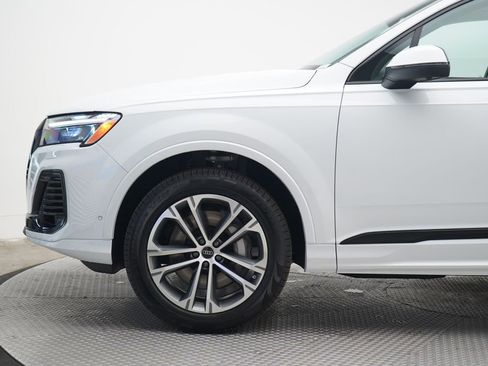 New 2026 Audi Q7 3.0T Premium AWD/4WD image 2