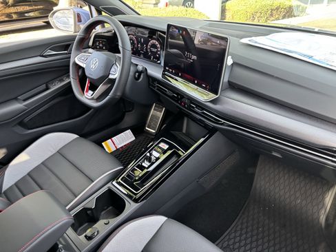 New 2026 Volkswagen GTI SE FWD image 9