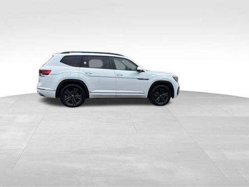 Used 2021 Volkswagen Atlas SE w/ Panoramic Sunroof Package image 5