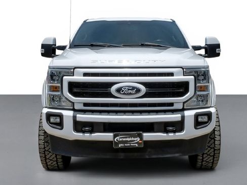 Used 2022 Ford F250 Lariat w/ Lariat Value Package AWD/4WD image 3