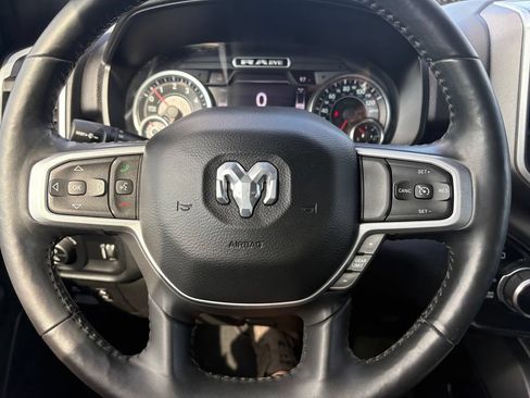 Used 2020 RAM 1500 Big Horn AWD/4WD image 19