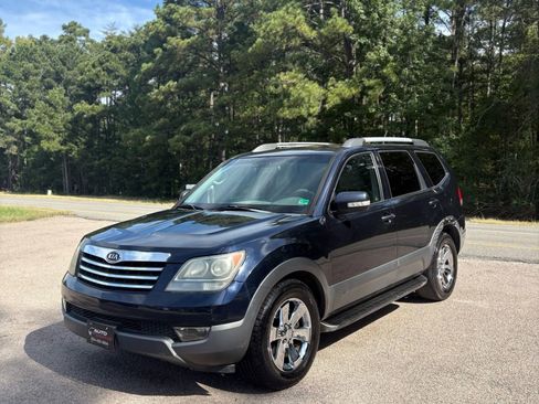 Used 2009 Kia Borrego EX w/ Premium Pkg image 2