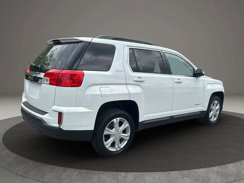 Used 2017 GMC Terrain SLE w/ Convenience Package FWD image 5