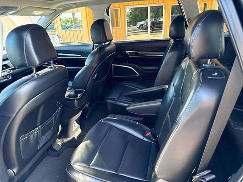 Used 2022 Kia Telluride S AWD/4WD image 16