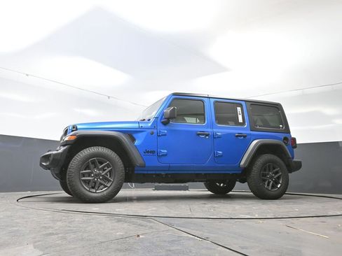 New 2026 Jeep Wrangler Sport S image 40