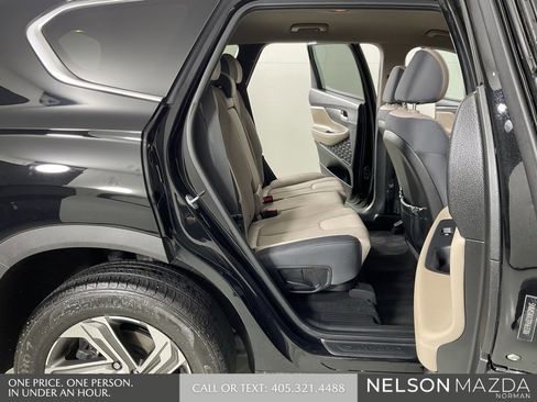 Used 2023 Hyundai Santa Fe SE image 15
