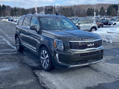 Used 2022 Kia Telluride S image 11