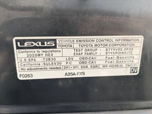 Used 2025 Lexus ES 300h w/ Premium Package FWD image 23