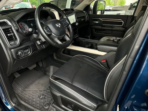 Used 2024 RAM 3500 Laramie AWD/4WD image 10