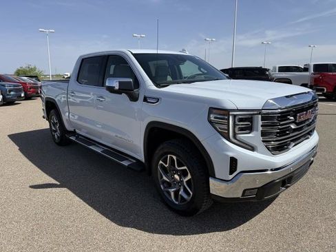 New 2026 GMC Sierra 1500 SLT image 35