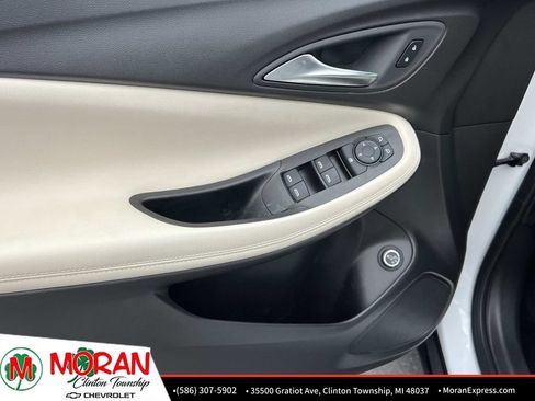 Certified 2024 Buick Encore GX Preferred FWD image 15