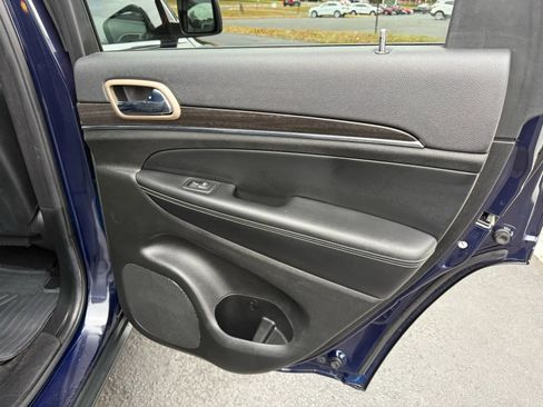 Used 2015 Jeep Grand Cherokee Limited AWD/4WD image 41
