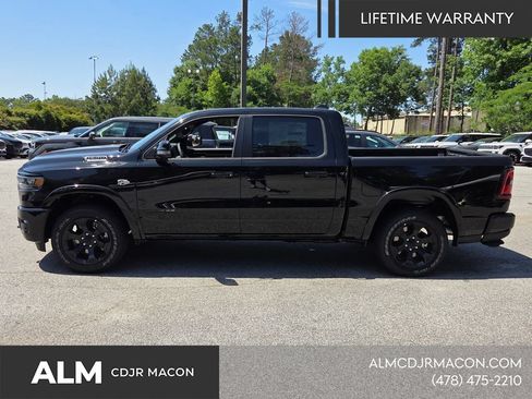 New 2026 RAM 1500 Big Horn AWD/4WD image 5