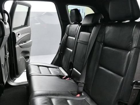 Used 2019 Jeep Grand Cherokee Limited AWD/4WD image 22