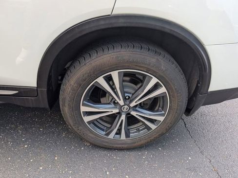 Used 2017 Nissan Rogue SL AWD/4WD image 22