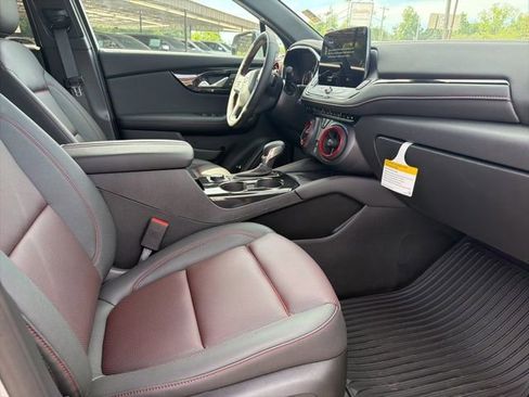 New 2025 Chevrolet Blazer RS w/ Driver Confidence II Package FWD image 16