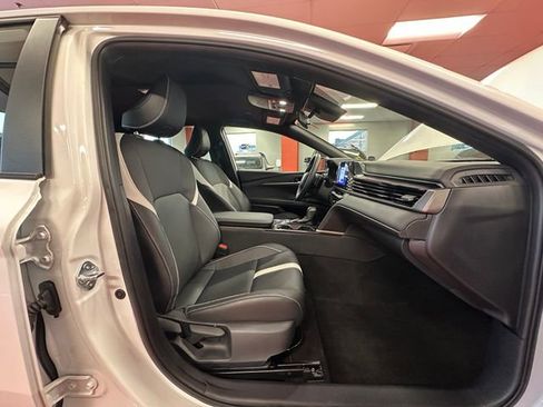 Certified 2025 Toyota Camry SE image 16