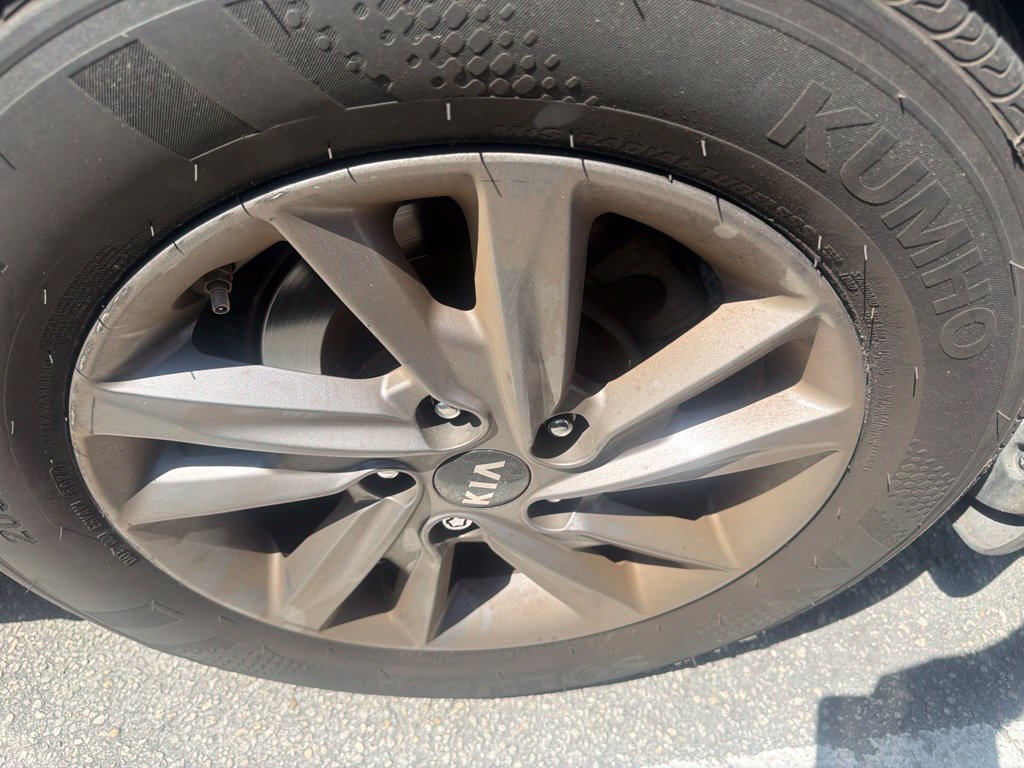 Used 2020 Kia Optima LX FWD image 3