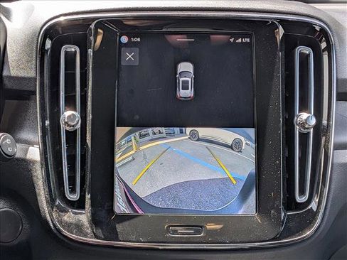 Used 2023 Volvo XC40 Recharge Ultimate AWD/4WD image 15