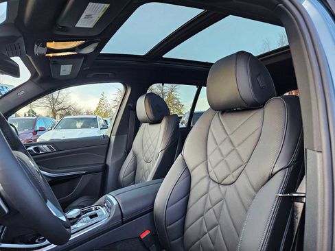 New 2026 BMW X5 xDrive50e w/ Executive Package image 25